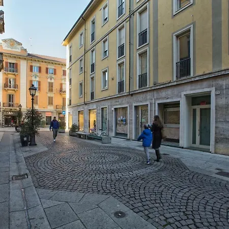 Vogue Roma Apartment Alessandria